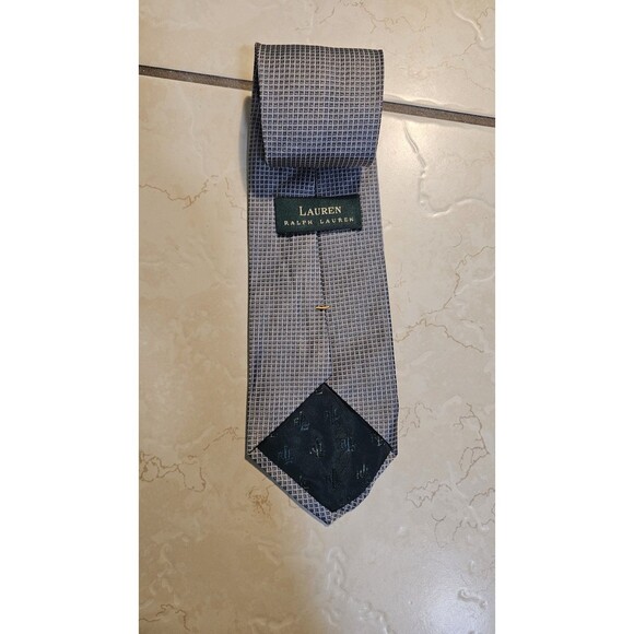 Lauren Ralph Lauren Mens Gray Tie Geometric Hand Made 100% Silk Made In USA - Picture 1 of 10